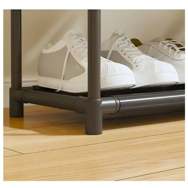 Een kapstok met multifunctionele scheidingswanden, verkrijgbaar in zwart en wit, met dubbele hanggedeeltes. Leverbaar in alle Europese landen. Neem contact op met onze klantenservice.