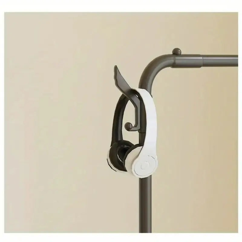 Een kapstok met multifunctionele scheidingswanden, verkrijgbaar in zwart en wit, met dubbele hanggedeeltes. Leverbaar in alle Europese landen. Neem contact op met onze klantenservice.