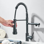 Uittrekbare messing keukenkraan met warm en koud water, mengkraan met dubbele uitloop en 360° draaibare montage.