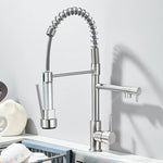 Uittrekbare messing keukenkraan met warm en koud water, mengkraan met dubbele uitloop en 360° draaibare montage.