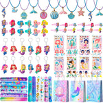 84 stuks zeemeermin-feestartikelen voor jongens en meisjes, waaronder zeemeermin-verjaardagsringen, sleutelhangers, armbandjes, tasjes, haarclips, kettingen, enz.